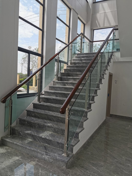 1693807670243644.jpg 1693807670243644.jpg